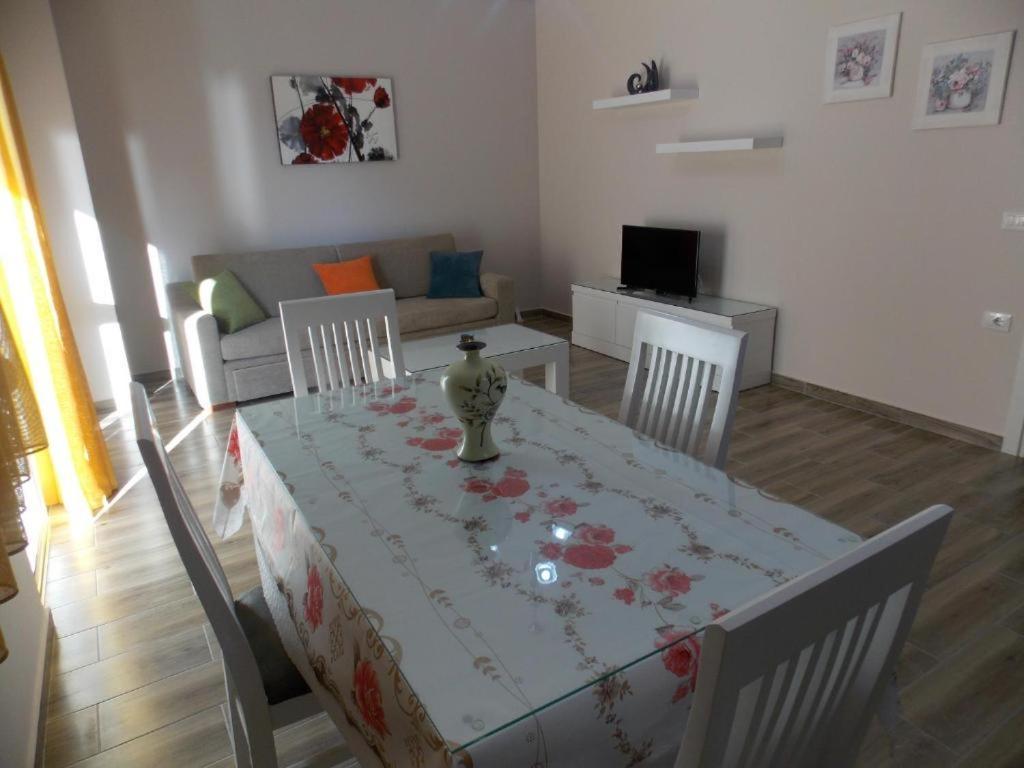 סרנדה Coastline Apartments מראה חיצוני תמונה