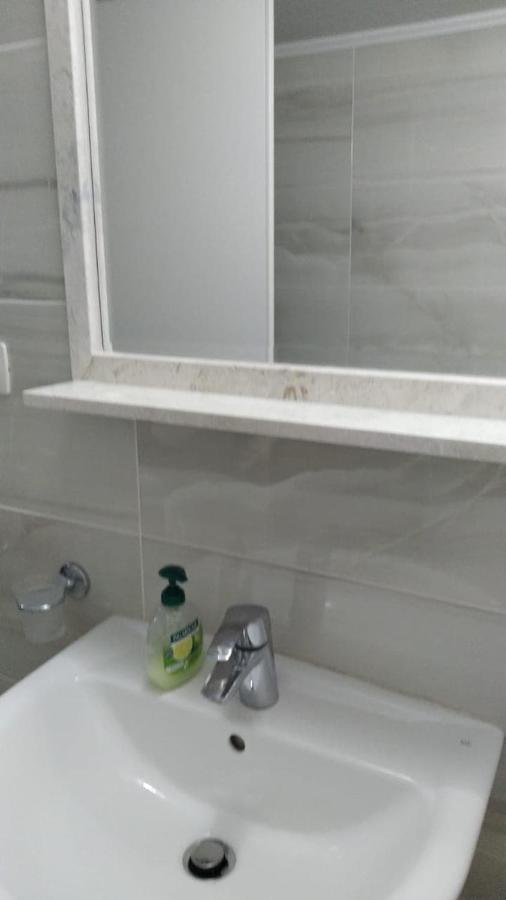 סרנדה Coastline Apartments מראה חיצוני תמונה