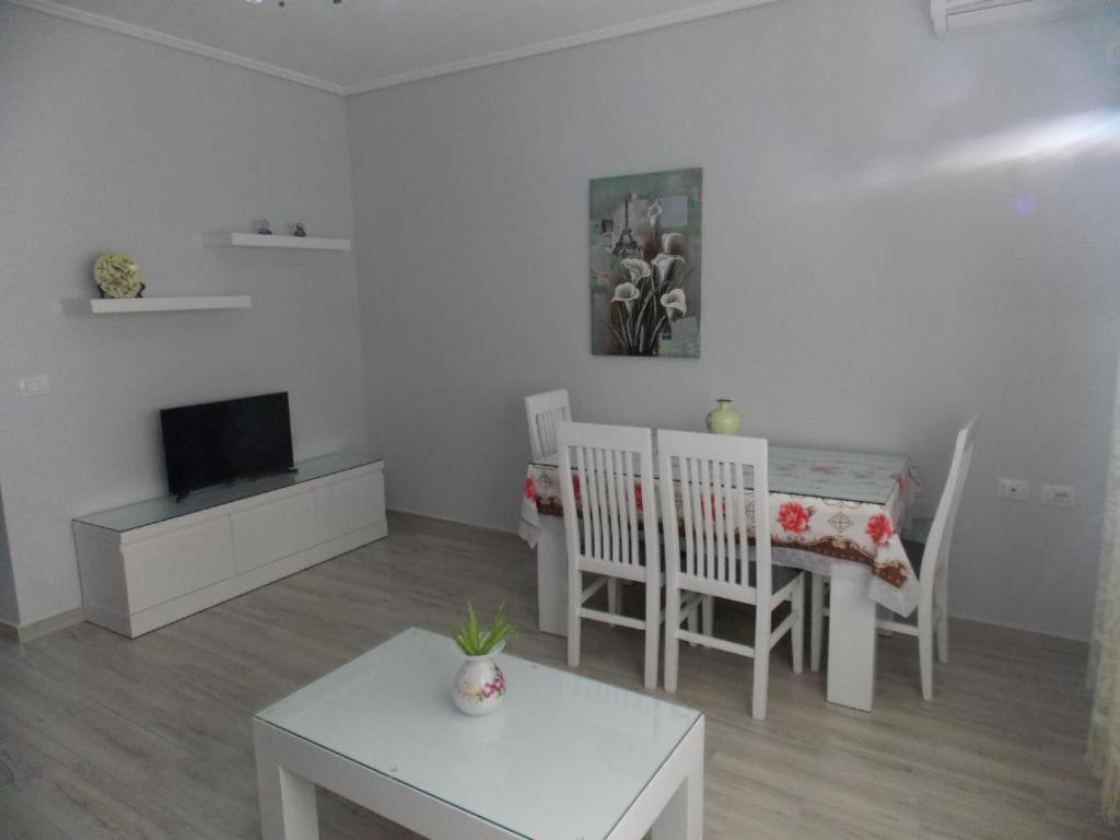 סרנדה Coastline Apartments מראה חיצוני תמונה